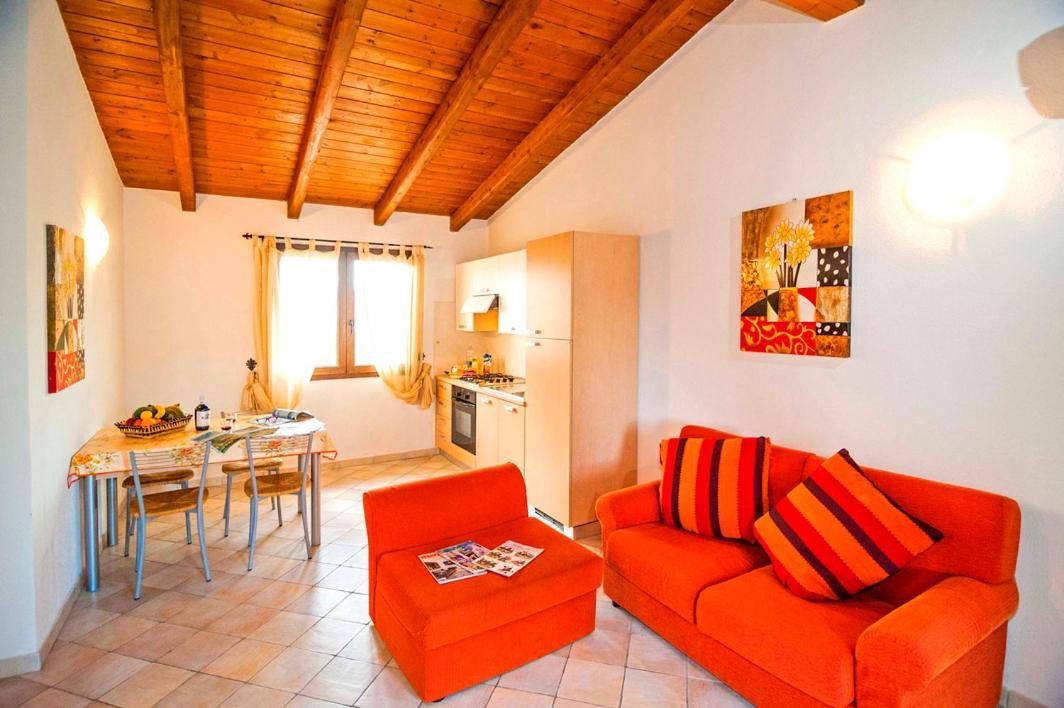 Residence Lu Soli Budoni Affitti Exterior foto
