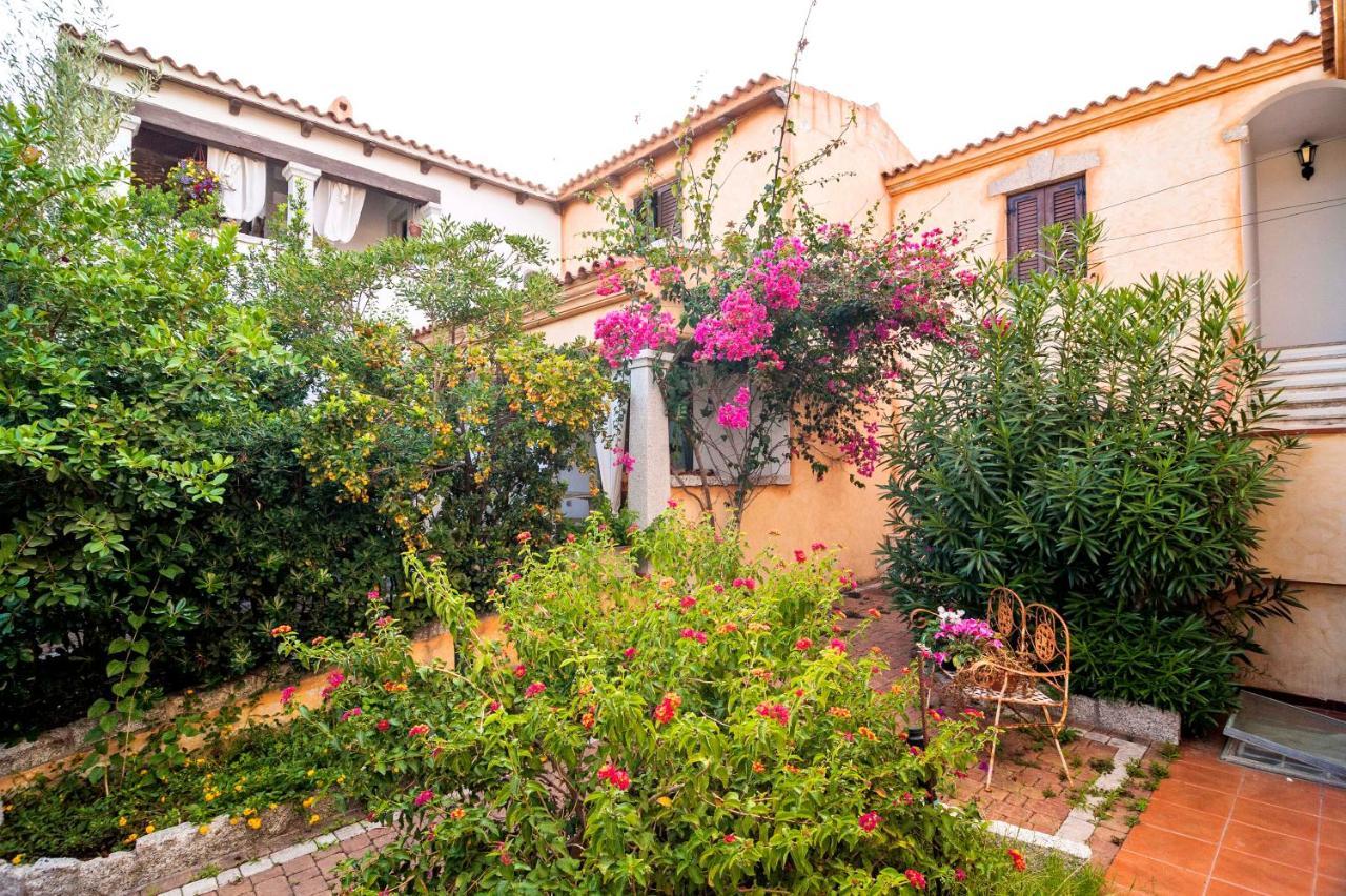 Residence Lu Soli Budoni Affitti Exterior foto